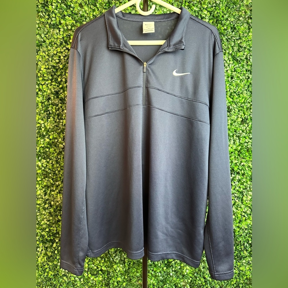 Nike Men’s 1/4 Zip Black Pullover